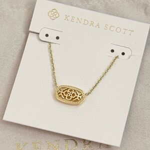 New Kendra Scott Elisa Necklace in gold filigree